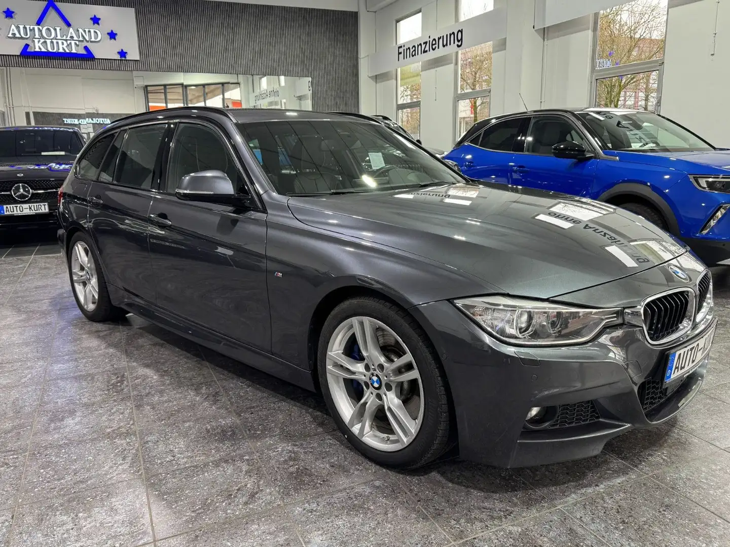 BMW 330 dA*1.HD*MSport*Indiv*HUD*Key*Xenon*Leder*VOLL Grau - 1