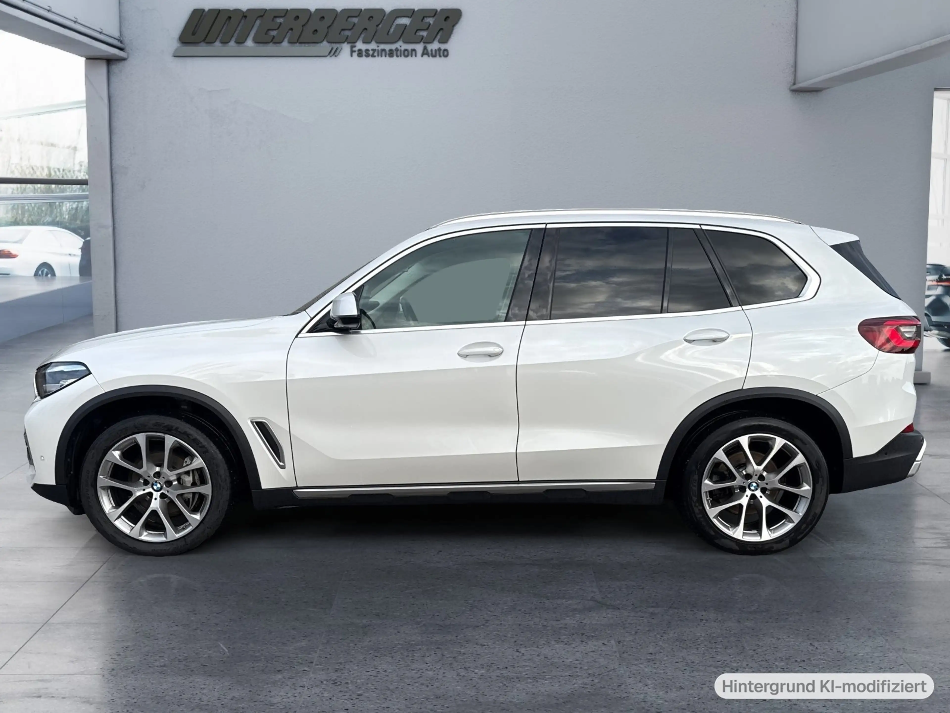 BMW X5 xDrive30d AHK PANO Standhzg. HUD — photo 3