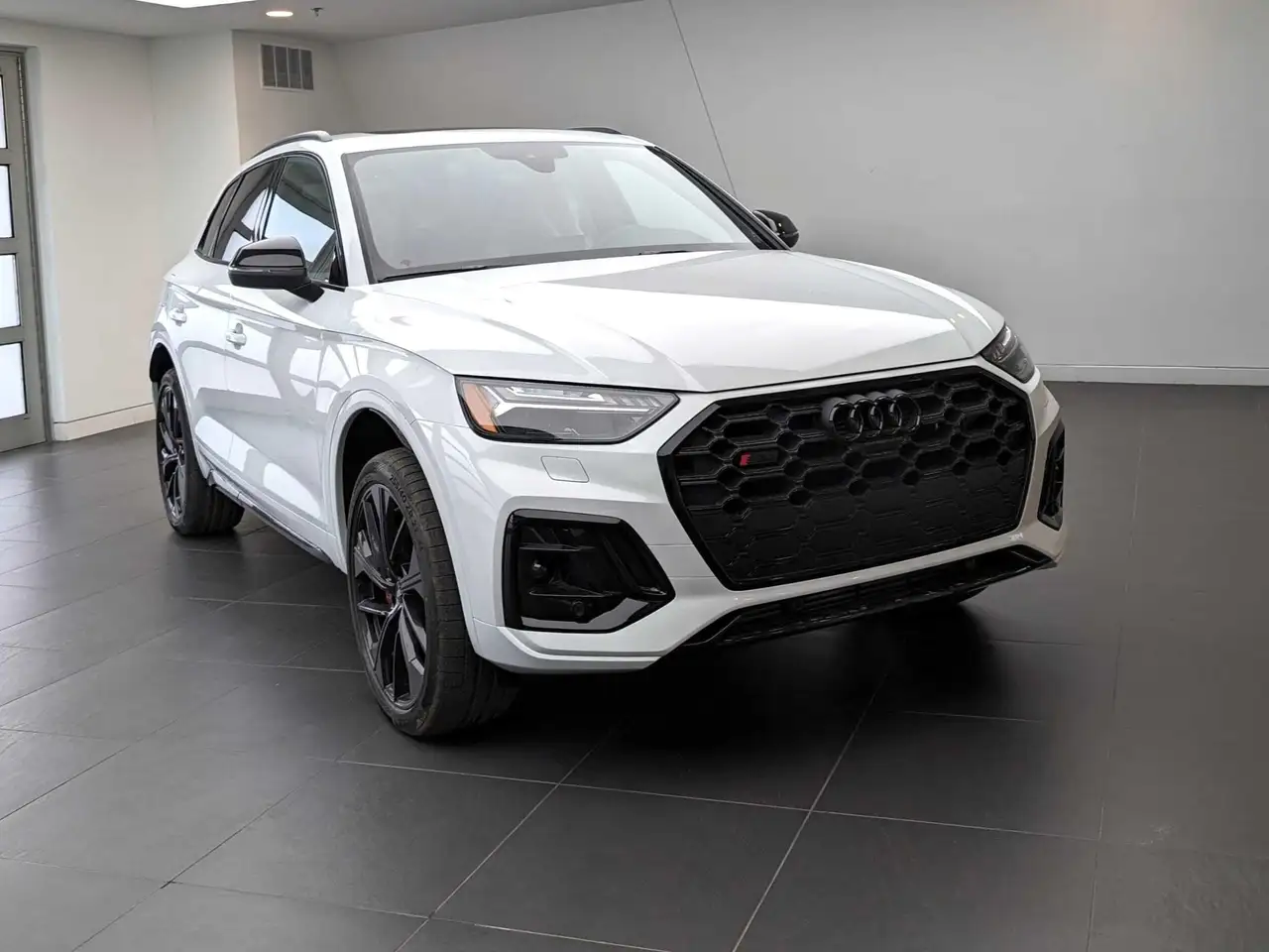 2025 Audi SQ5