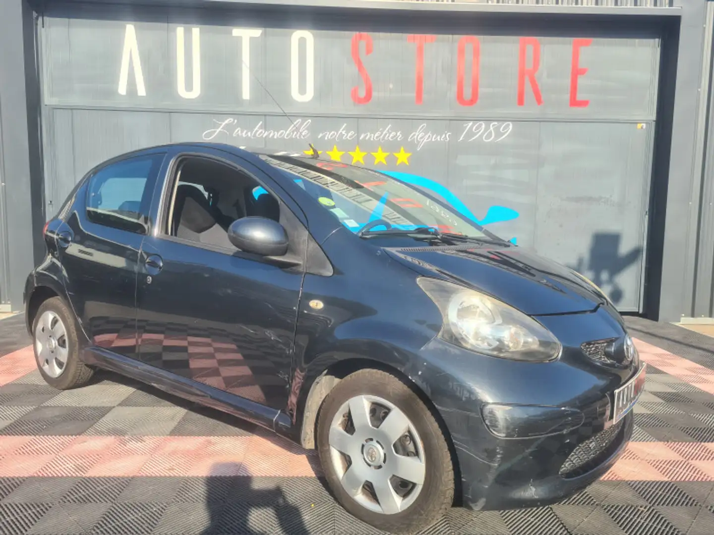 Toyota Aygo 1.0 VVT-I 68CH 5P Grigio - 2