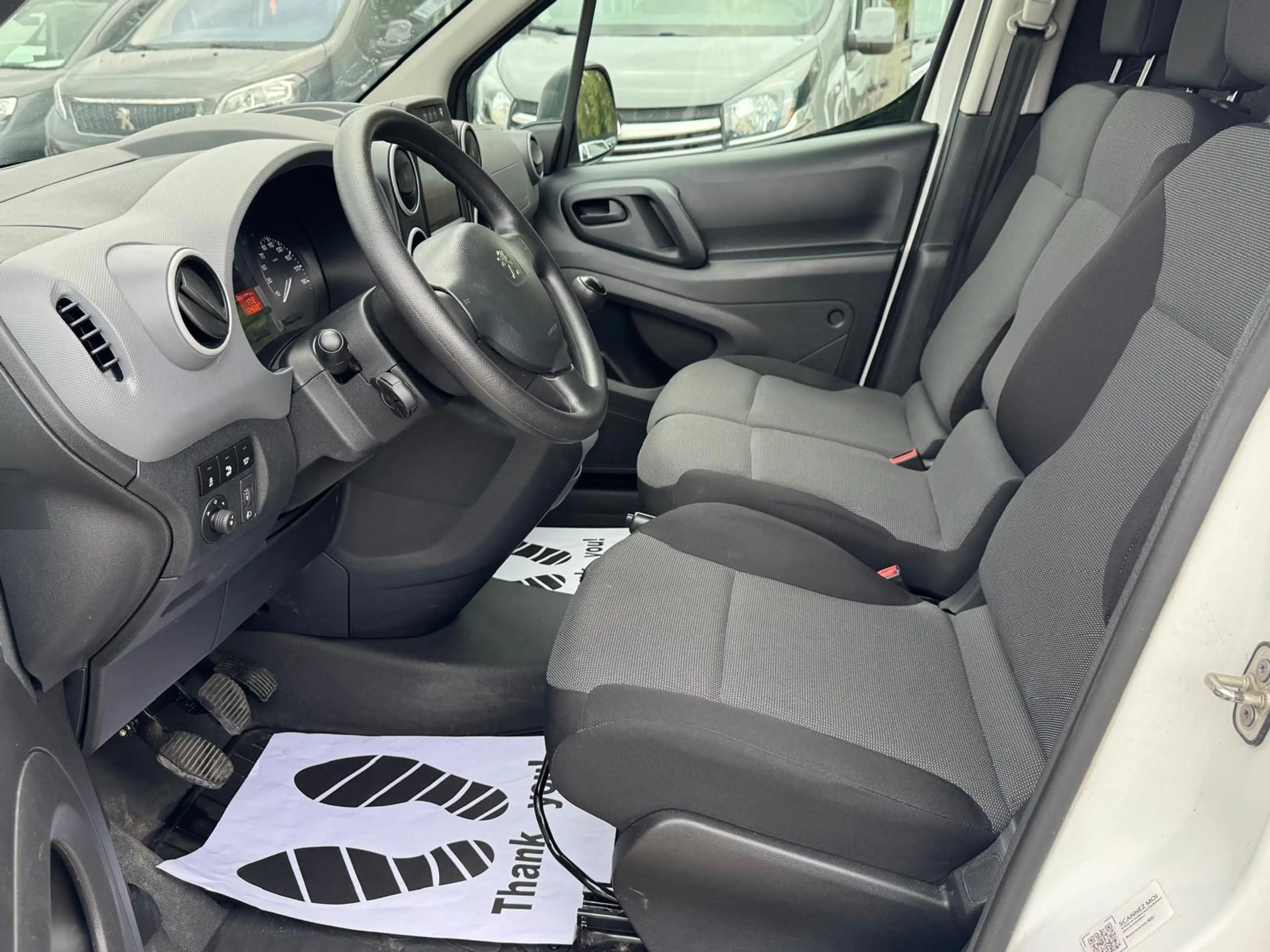 Peugeot Partner 1.6 BlueHDi/Utilitaire/3 places/Airco/Gps/Tvac — photo 6