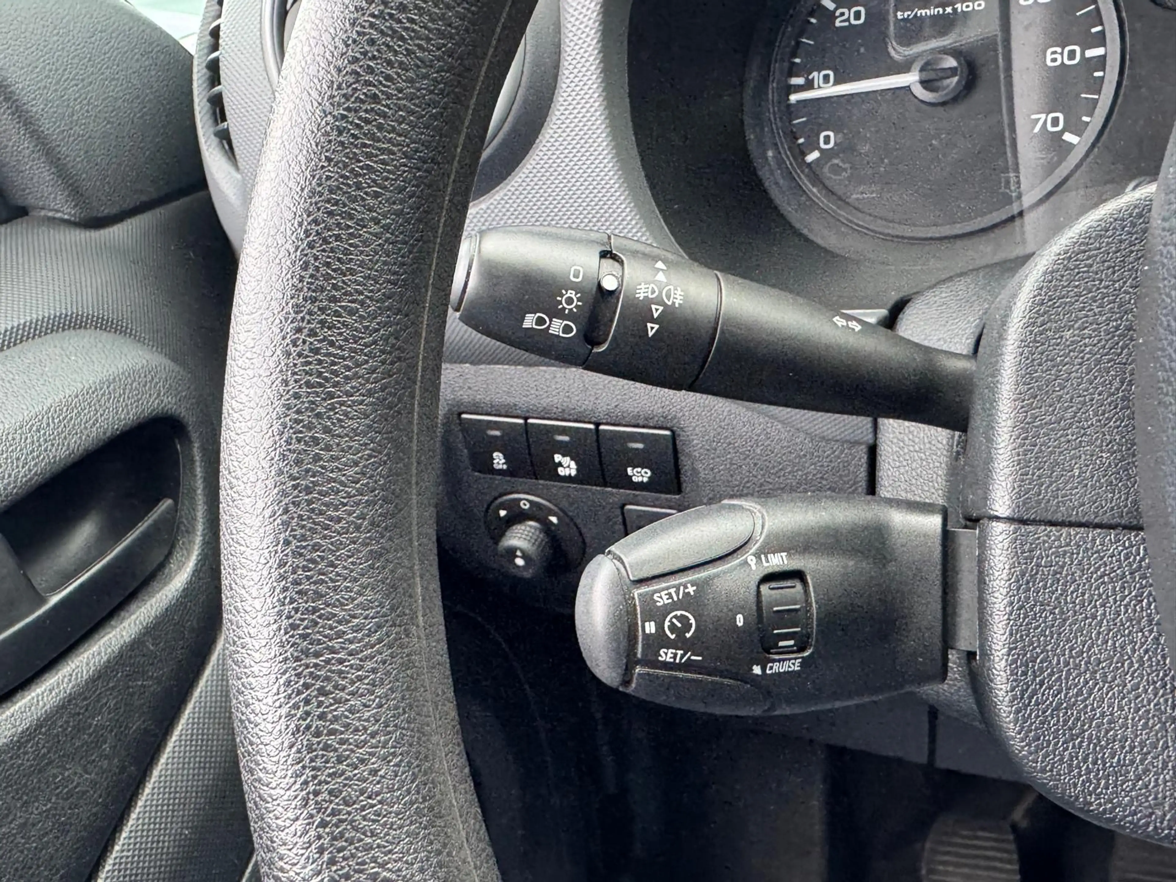 Peugeot Partner 1.6 BlueHDi/Utilitaire/3 places/Airco/Gps/Tvac — photo 9