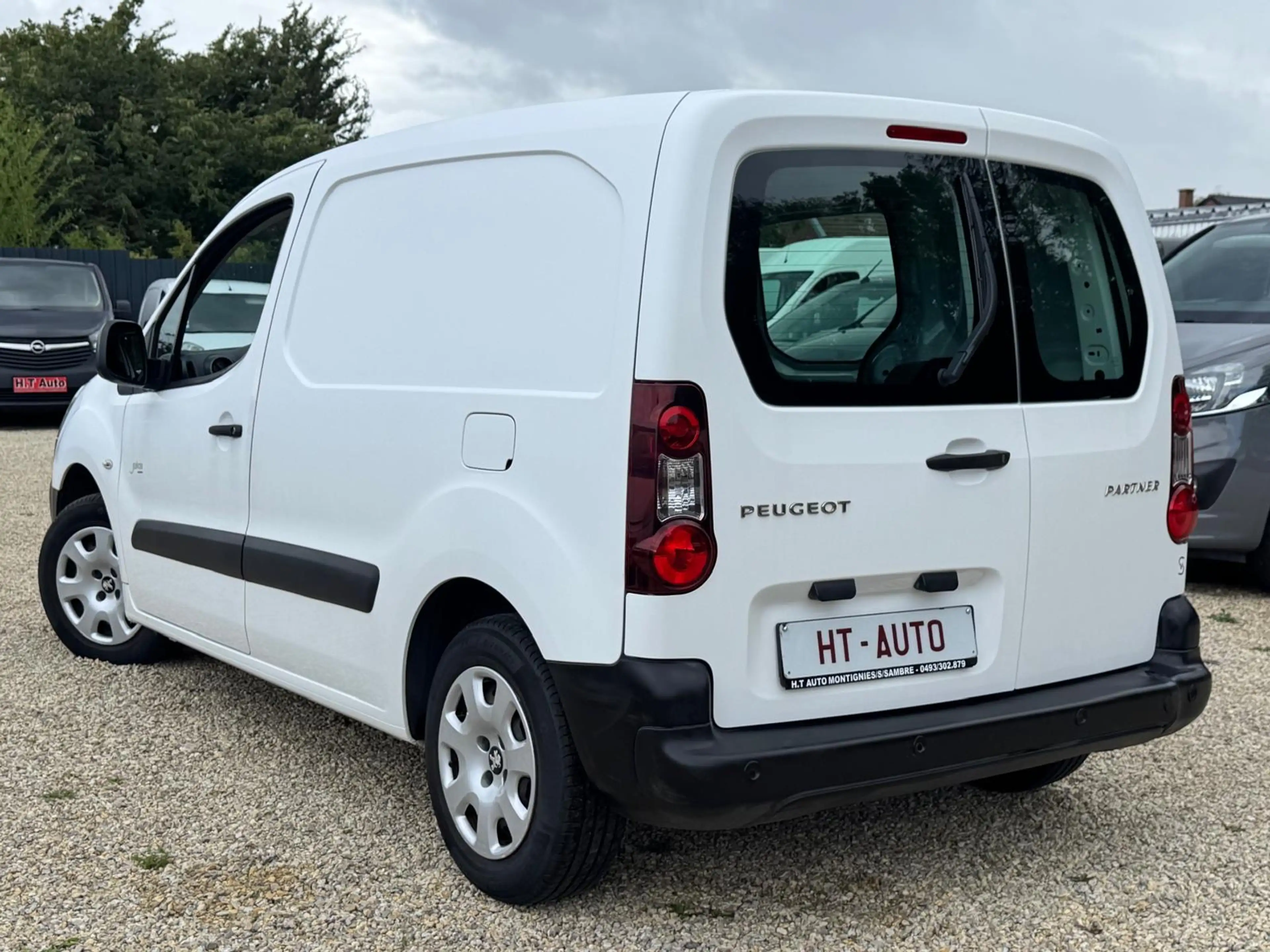 Peugeot Partner 1.6 BlueHDi/Utilitaire/3 places/Airco/Gps/Tvac — photo 3