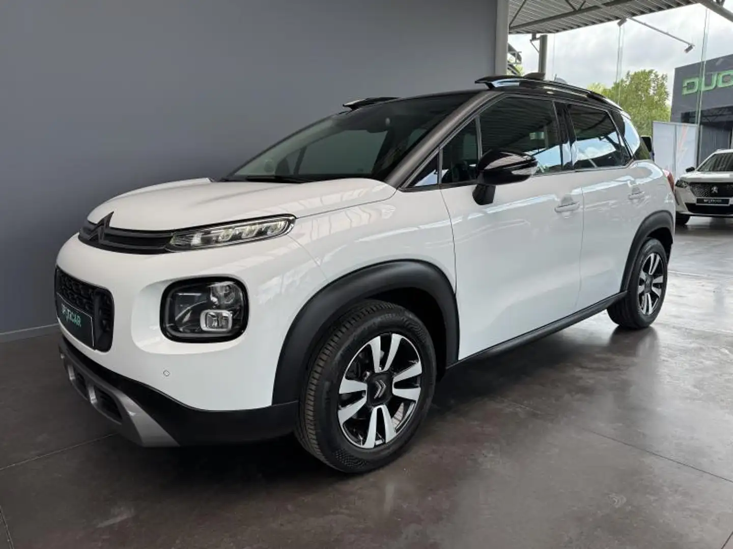 Citroen C3 Aircross 1.2 PureTech 110 Shine Bianco - 1