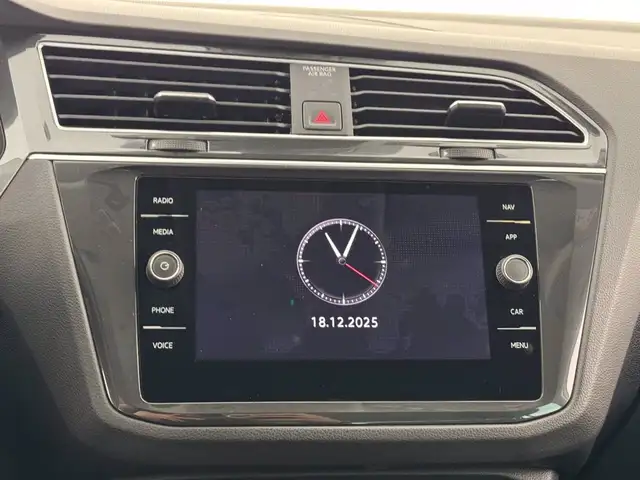 Volkswagen Tiguan view 25