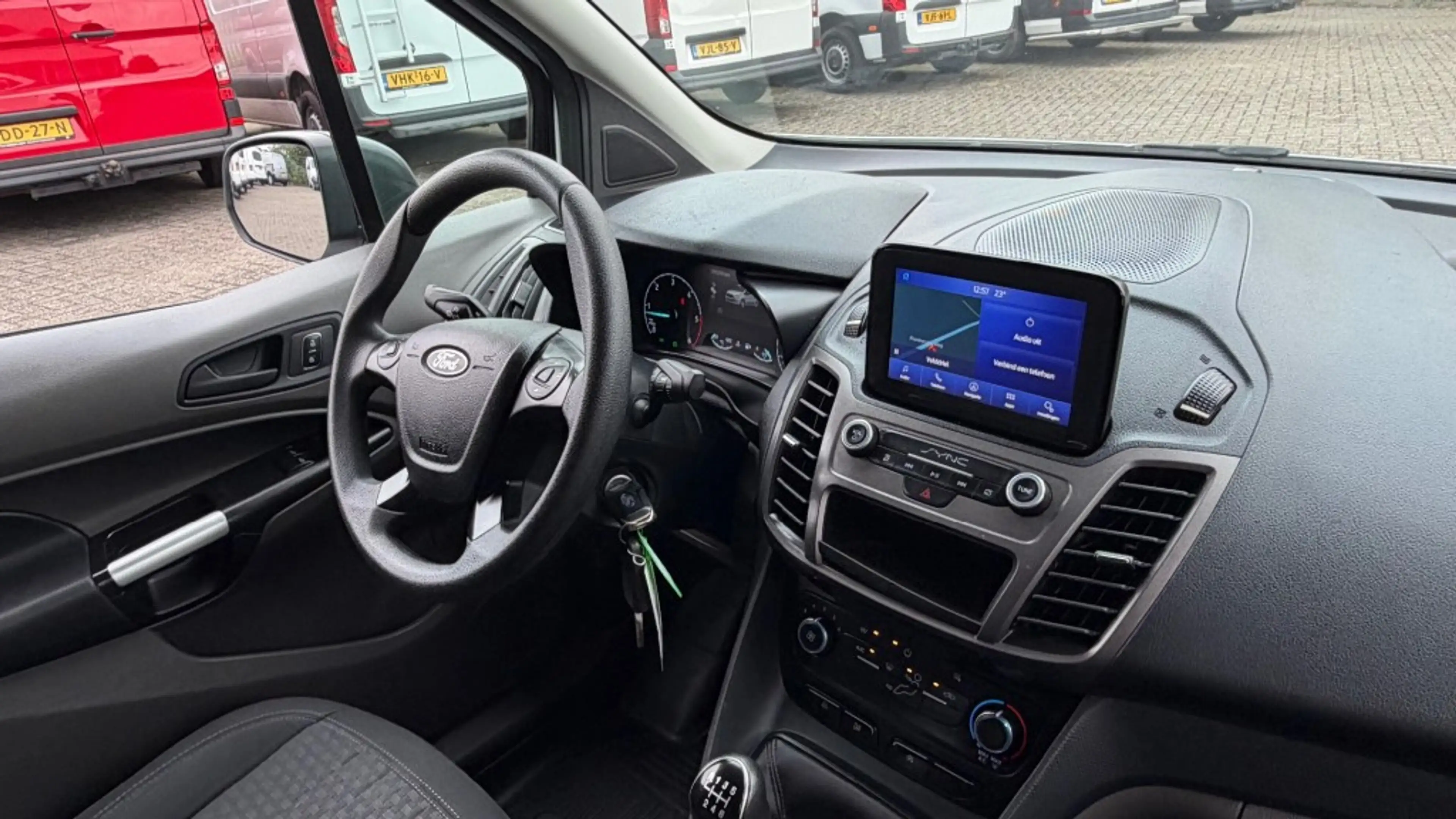 Ford Transit Connect 1.5 TDCI 55KW 75PK EURO 6 NAVIGATIE/ CAMERA/ AIRCO — photo 8