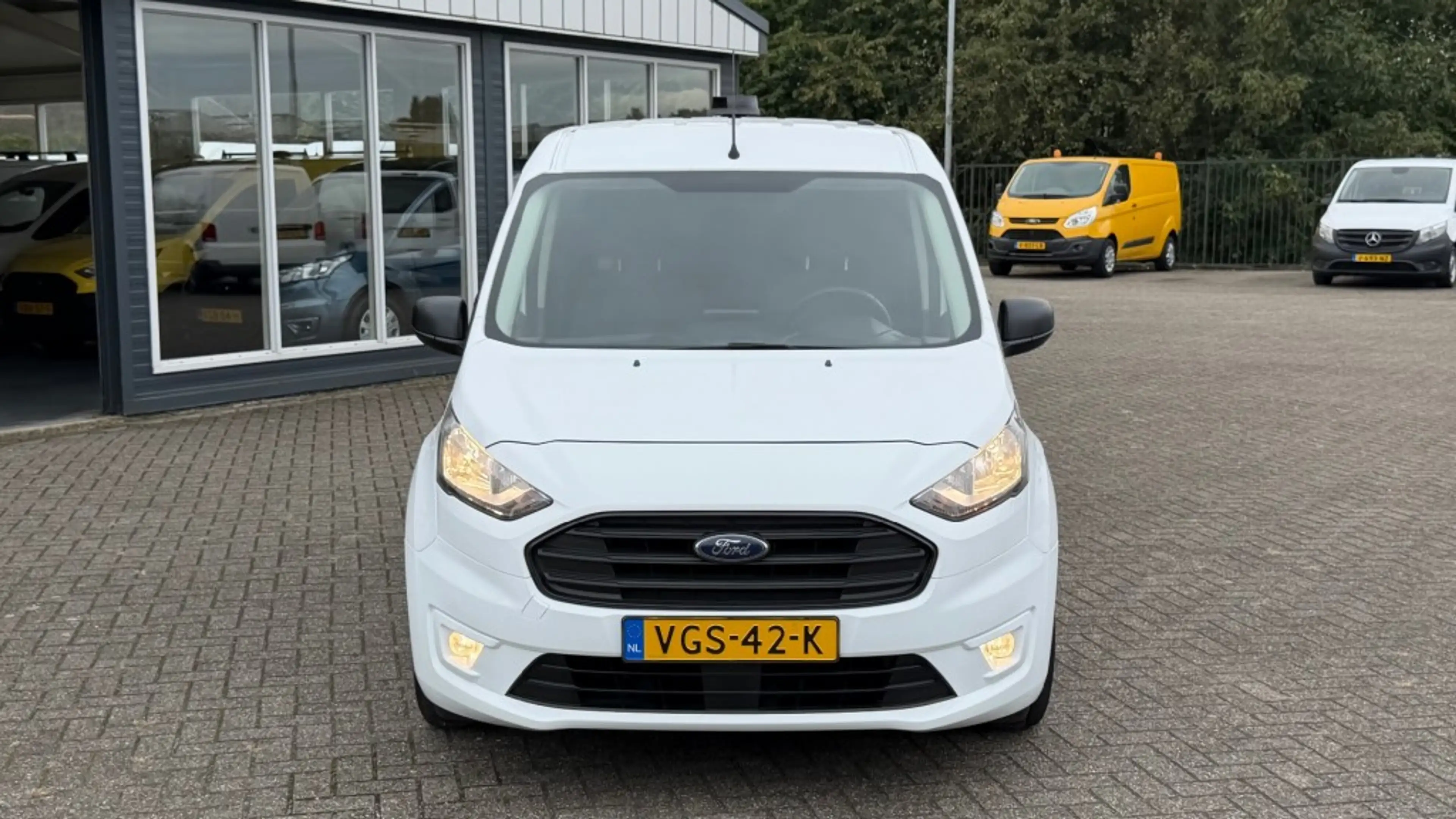 Ford Transit Connect 1.5 TDCI 55KW 75PK EURO 6 NAVIGATIE/ CAMERA/ AIRCO — photo 2