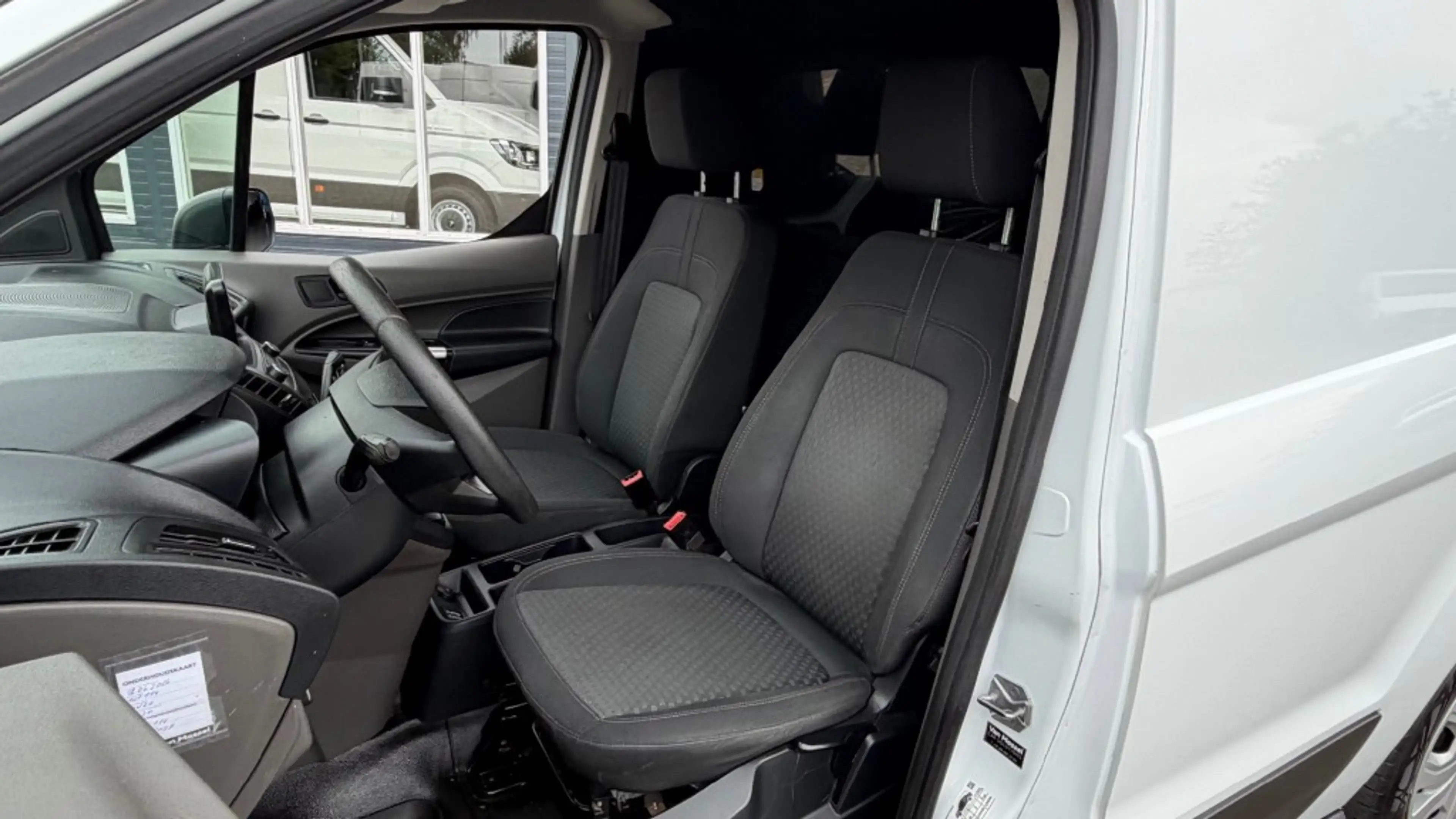 Ford Transit Connect 1.5 TDCI 55KW 75PK EURO 6 NAVIGATIE/ CAMERA/ AIRCO — photo 17