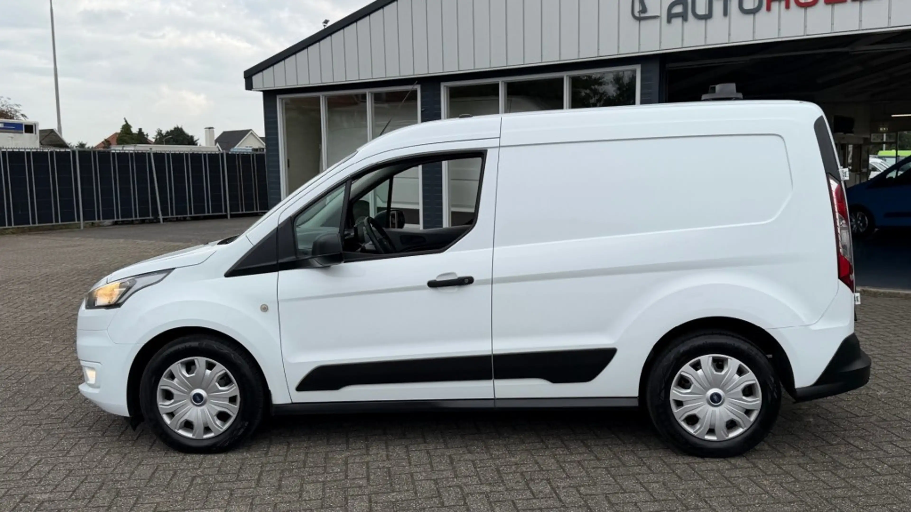 Ford Transit Connect 1.5 TDCI 55KW 75PK EURO 6 NAVIGATIE/ CAMERA/ AIRCO — photo 16