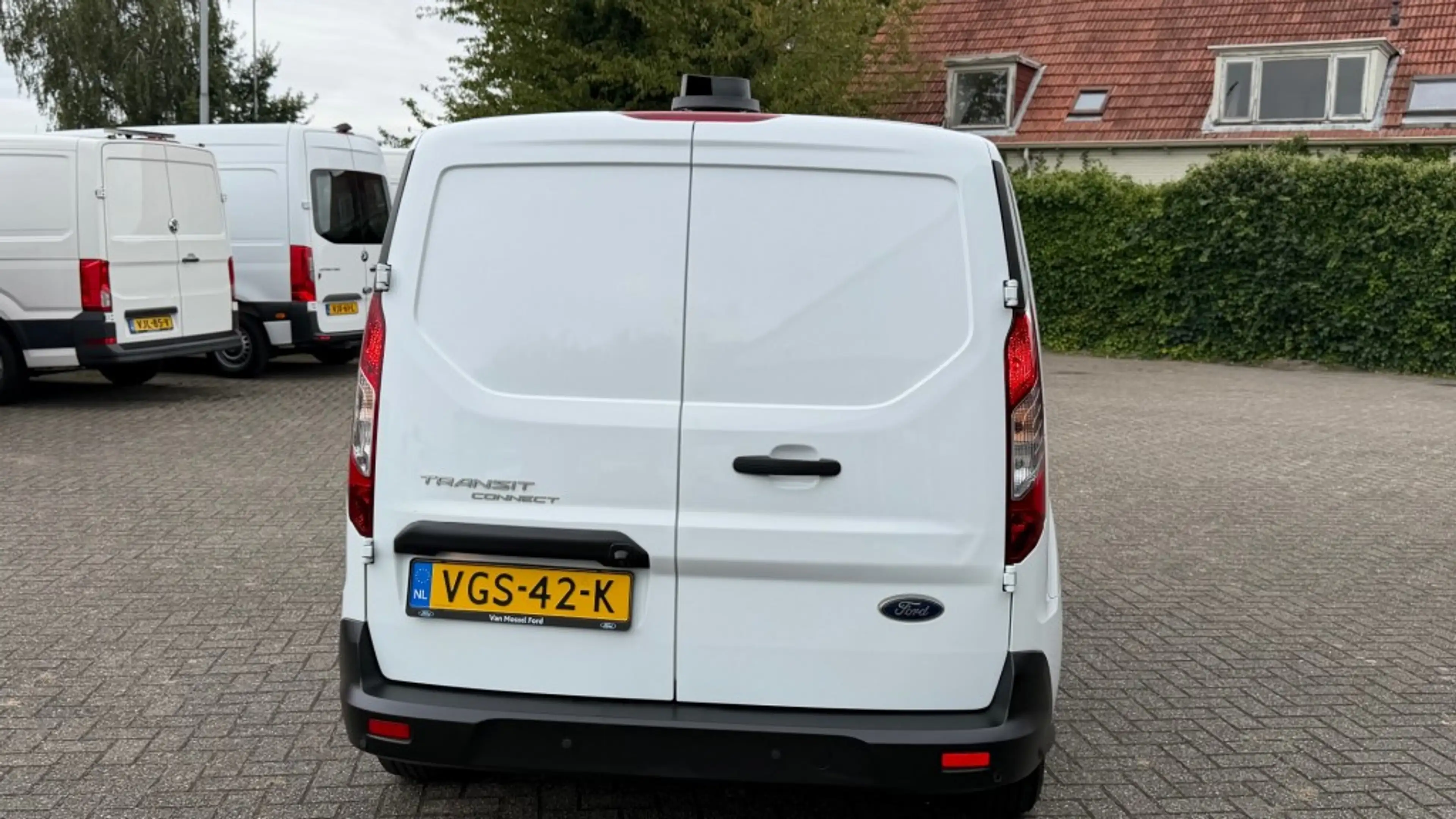Ford Transit Connect 1.5 TDCI 55KW 75PK EURO 6 NAVIGATIE/ CAMERA/ AIRCO — photo 10
