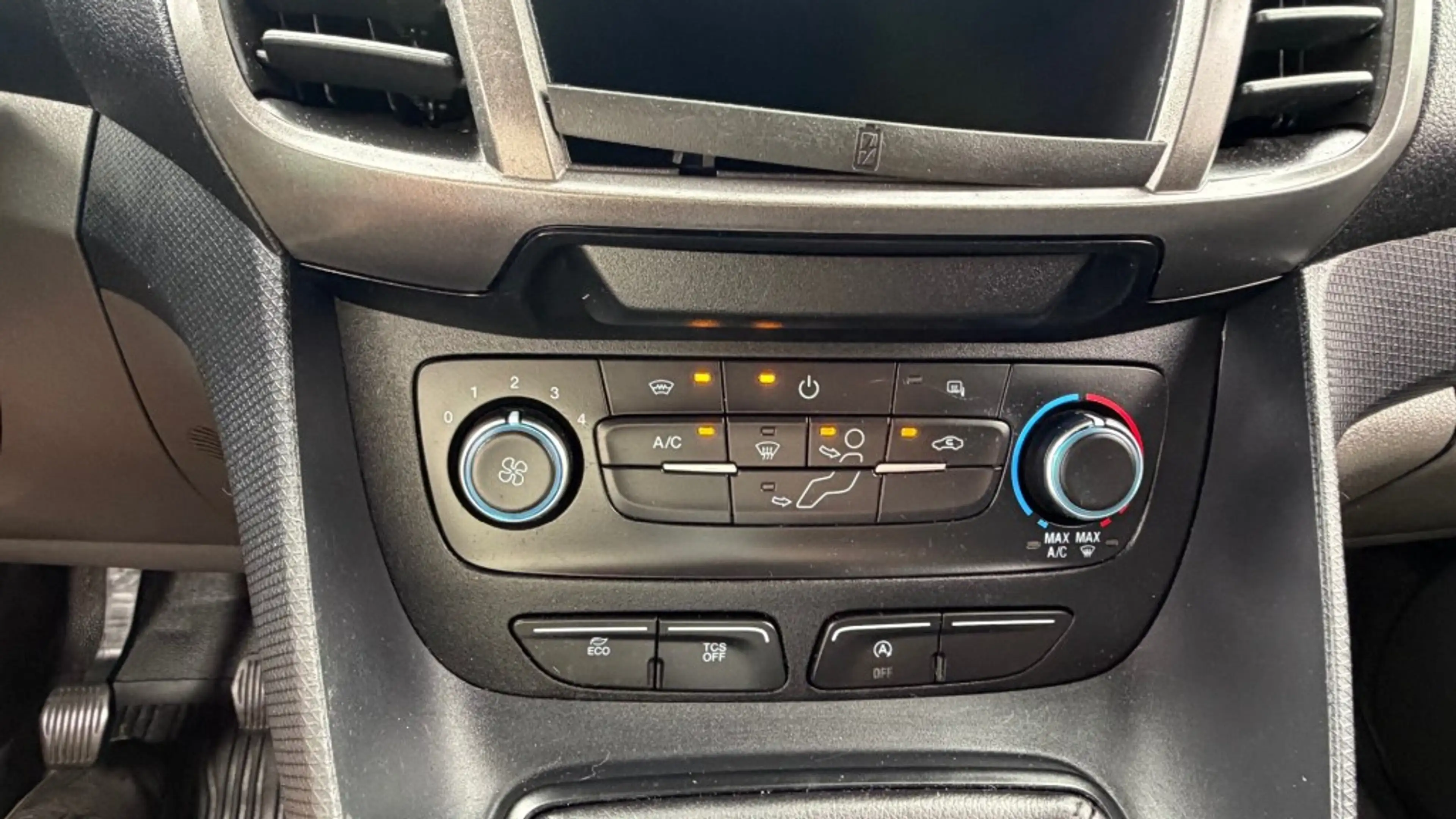 Ford Transit Connect 1.5 TDCI 55KW 75PK EURO 6 NAVIGATIE/ CAMERA/ AIRCO — photo 21