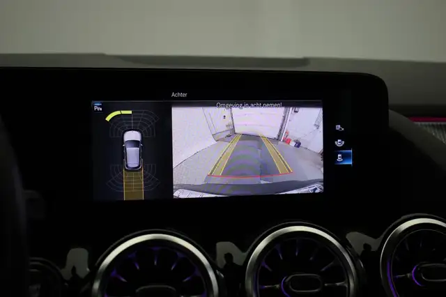 Mercedes-Benz Eqa view 7