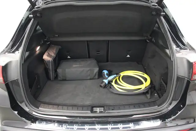 Mercedes-Benz Eqa view 13