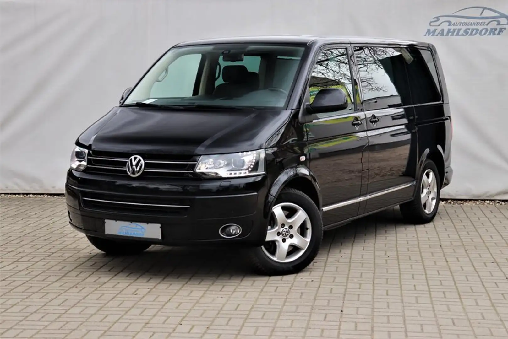 Volkswagen T5 Multivan 2.0 TDI Highline 4Motion Schwarz - 1