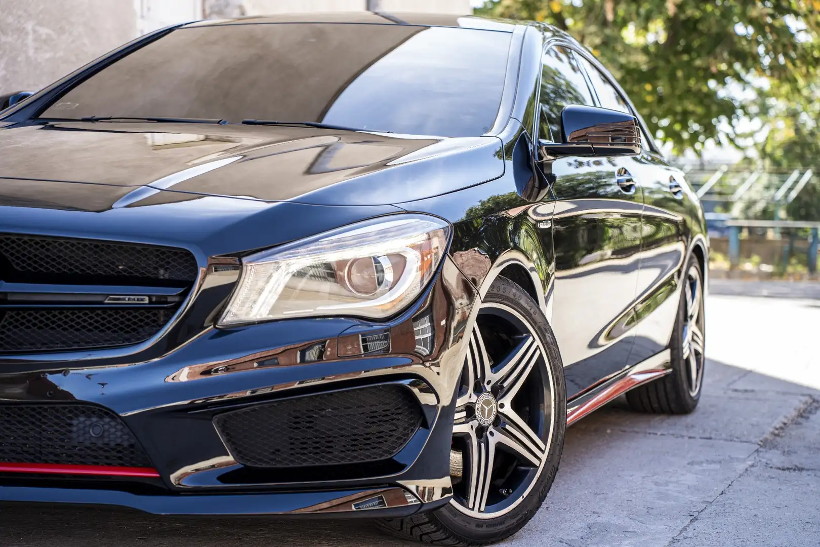 Mercedes-Benz CLA 250 7G-DCT AMG Line - 2