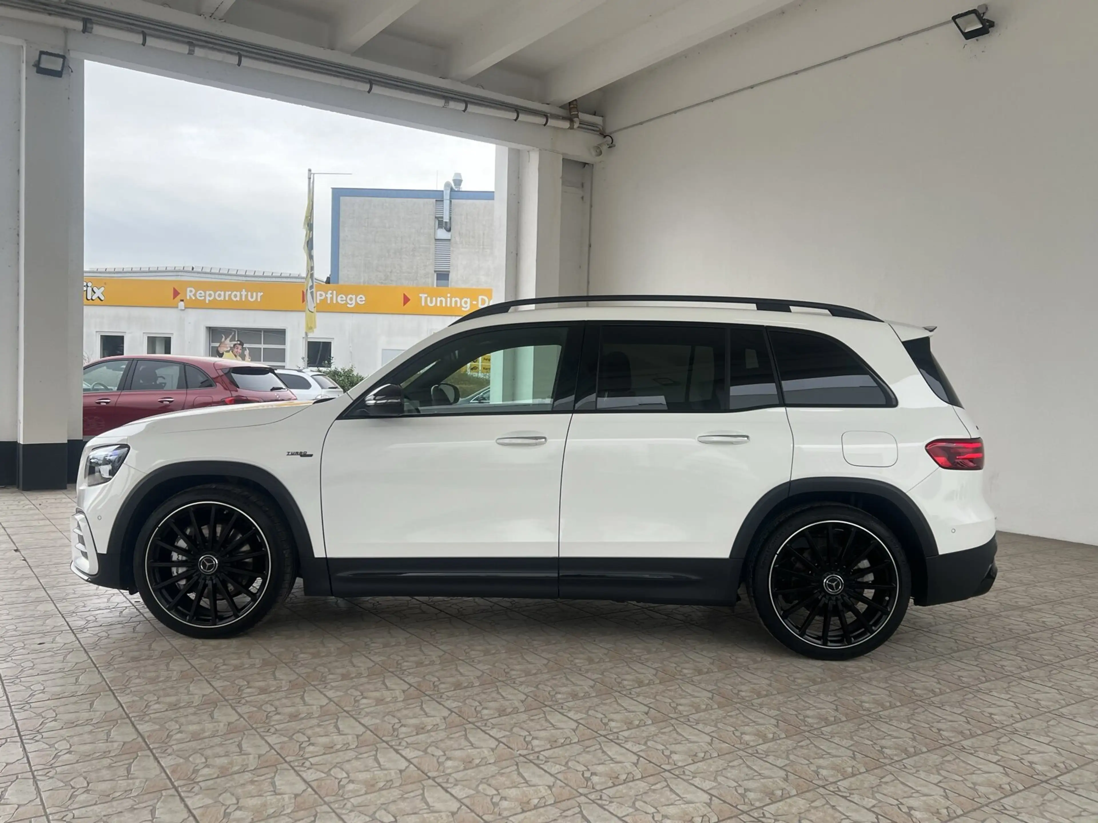 Mercedes-Benz GLB 35 AMG GLB 35 AMG 4M Premium/AHK/Multibeam/Totwinkel Navi — photo 8
