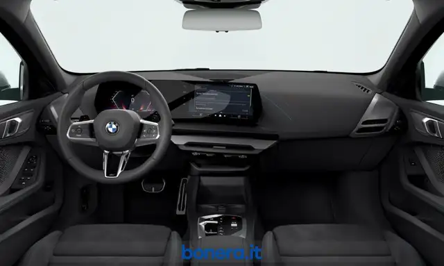 BMW 1 Series view 3