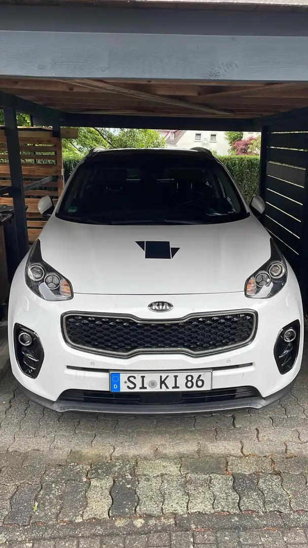 Kia Sportage 2,0 CRDI AWD Aut. Platinum Biały - 2