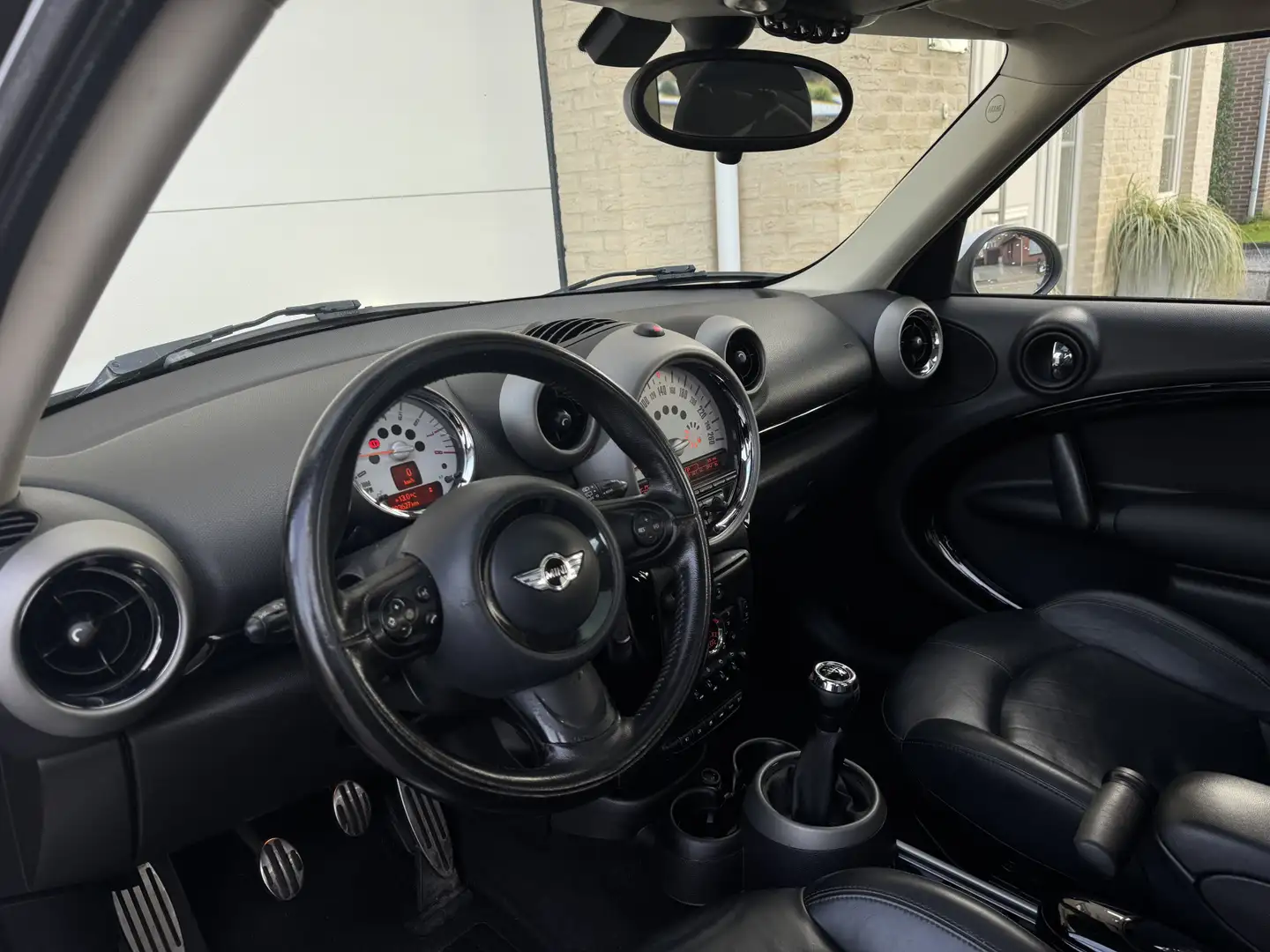 MINI Cooper S Countryman Mini 1.6 184pk ALL4 Panoramadak SportLeder Xenon/L Wit - 2