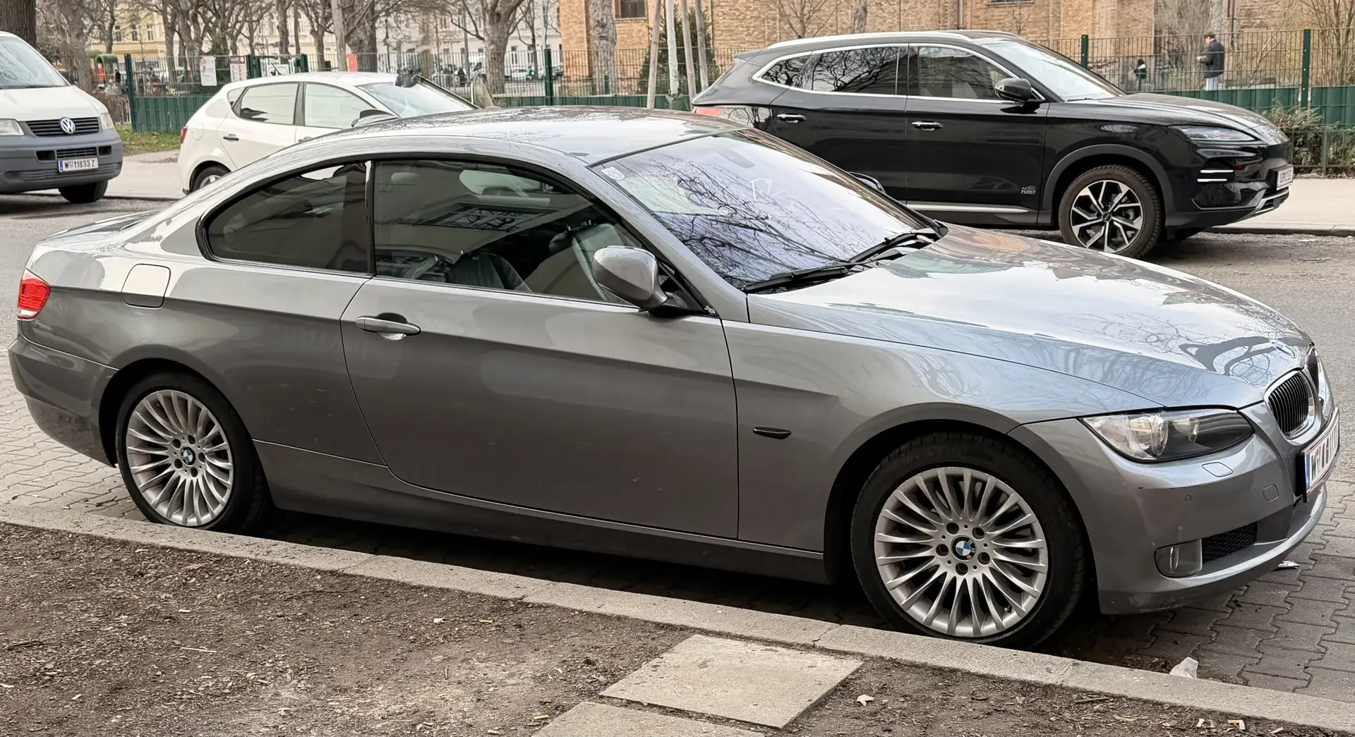 BMW 325 BMW 3er-Reihe E92 3.0 M57 Pickerl Neu Sportwagen / - 1