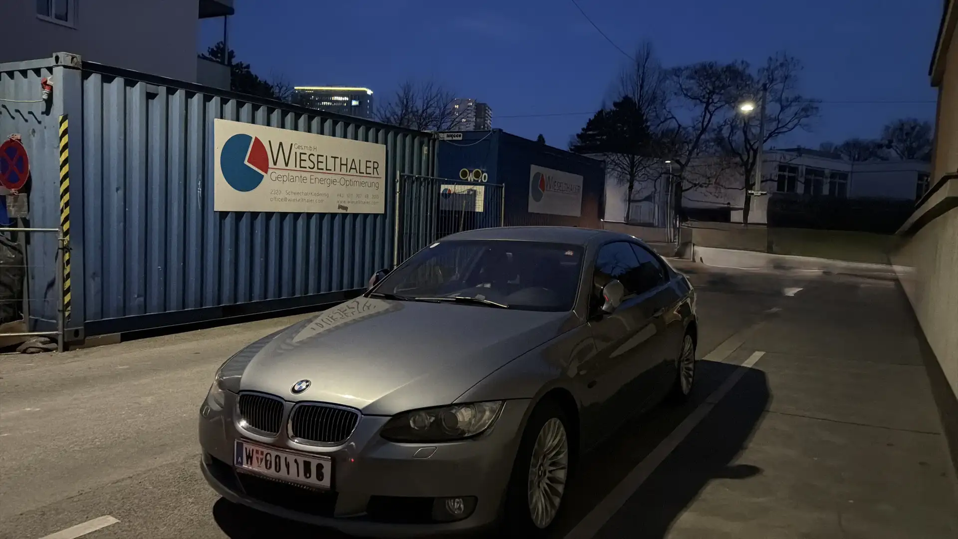 BMW 325 E92 325D M57 VFL TOP AUSTATTUNG & NICHT VERBASTELT - 2
