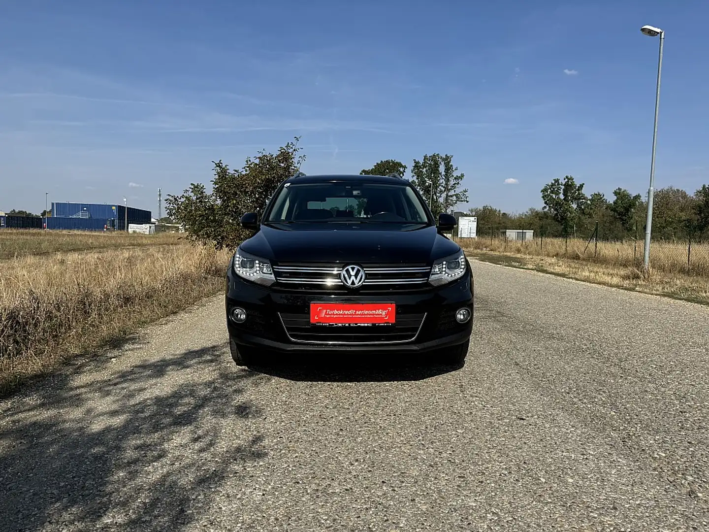 Volkswagen Tiguan 2,0 TDI BMT 4Motion Sky DSG **Eintausch*Finanzi... Schwarz - 2