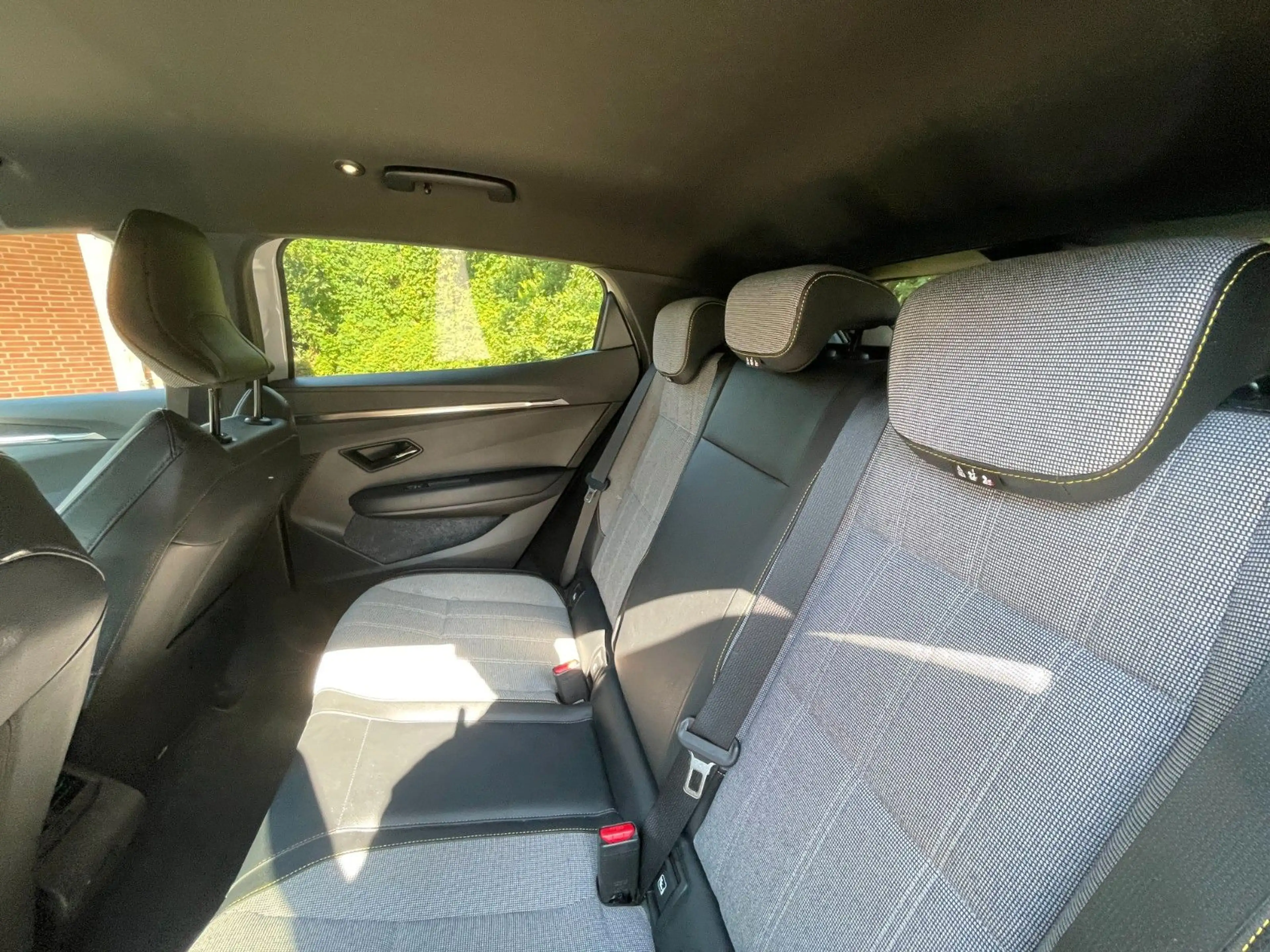 Renault Megane E-Tech Megane E-Tech Electric Techno — photo 15