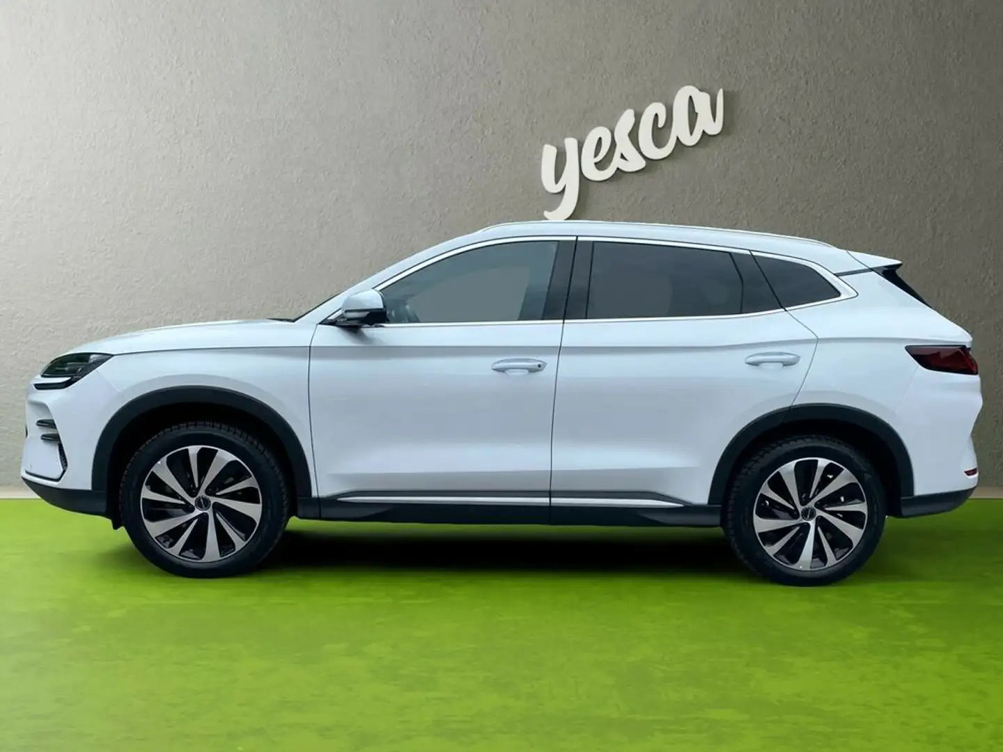 BYD Seal U Comfort Österreich Paket 71.8 kWh Bílá - 2