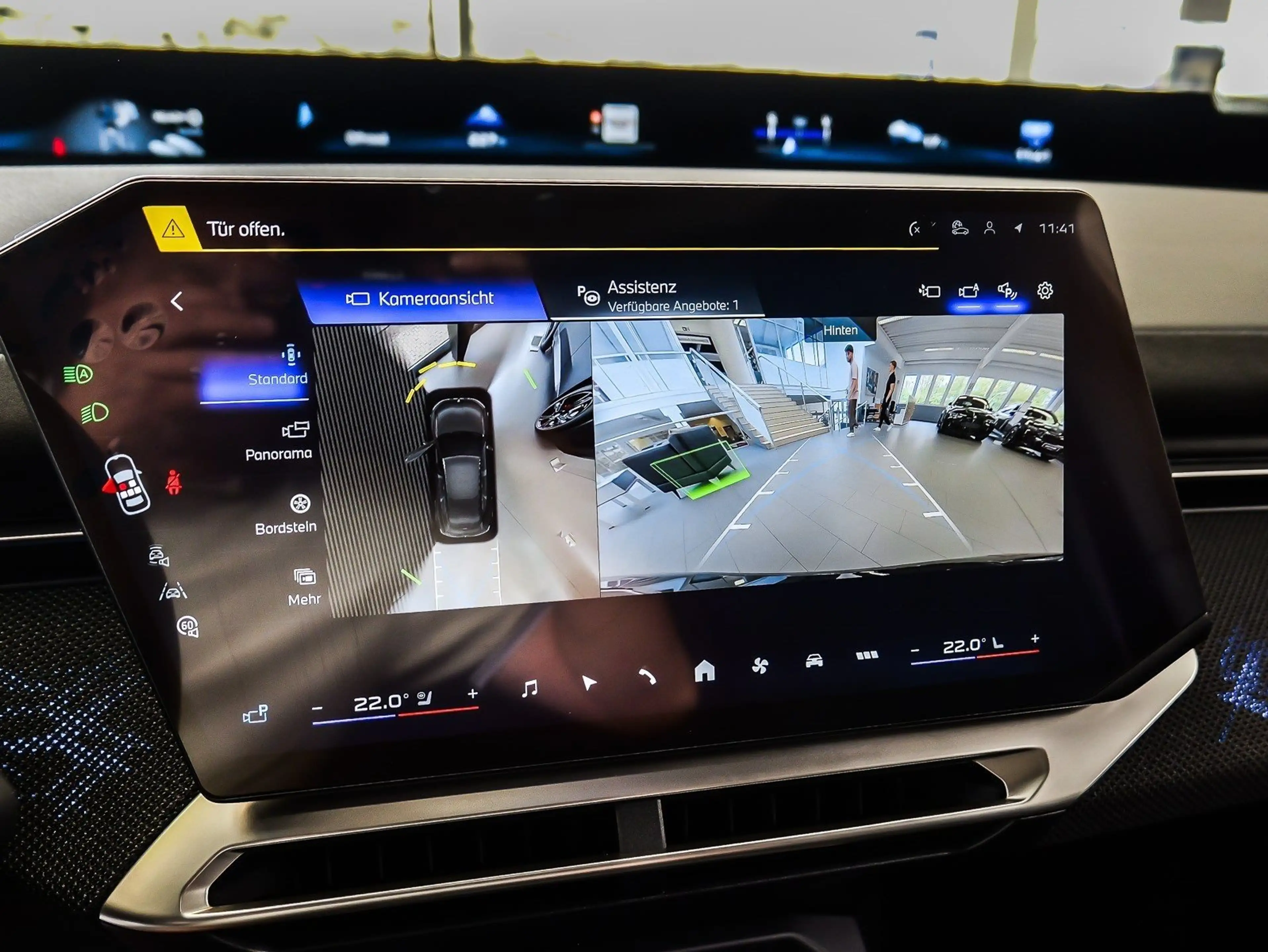 BMW iX3 40 M Sport Pro HUD 3D PANO AHK PA PROF — photo 12