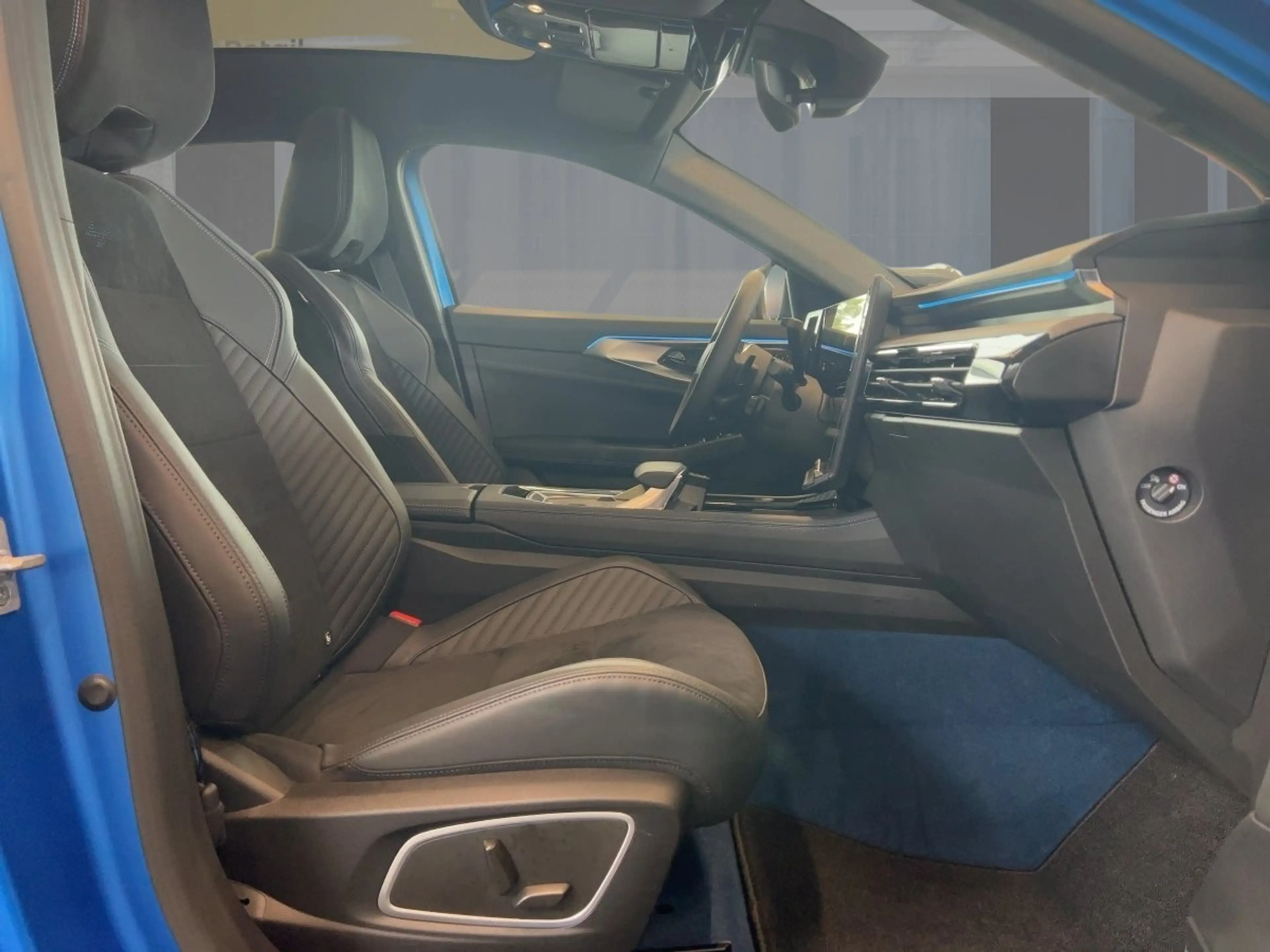 Renault Rafale Atelier Alpine E-Tech Plug-in Hybrid 300 4x4 — photo 8