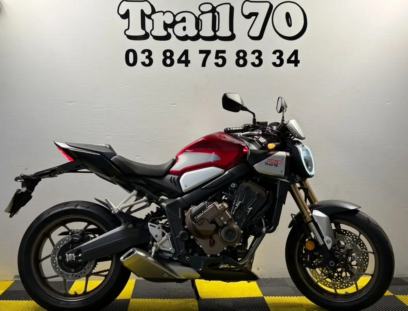 Honda CB 650 Rouge - 1