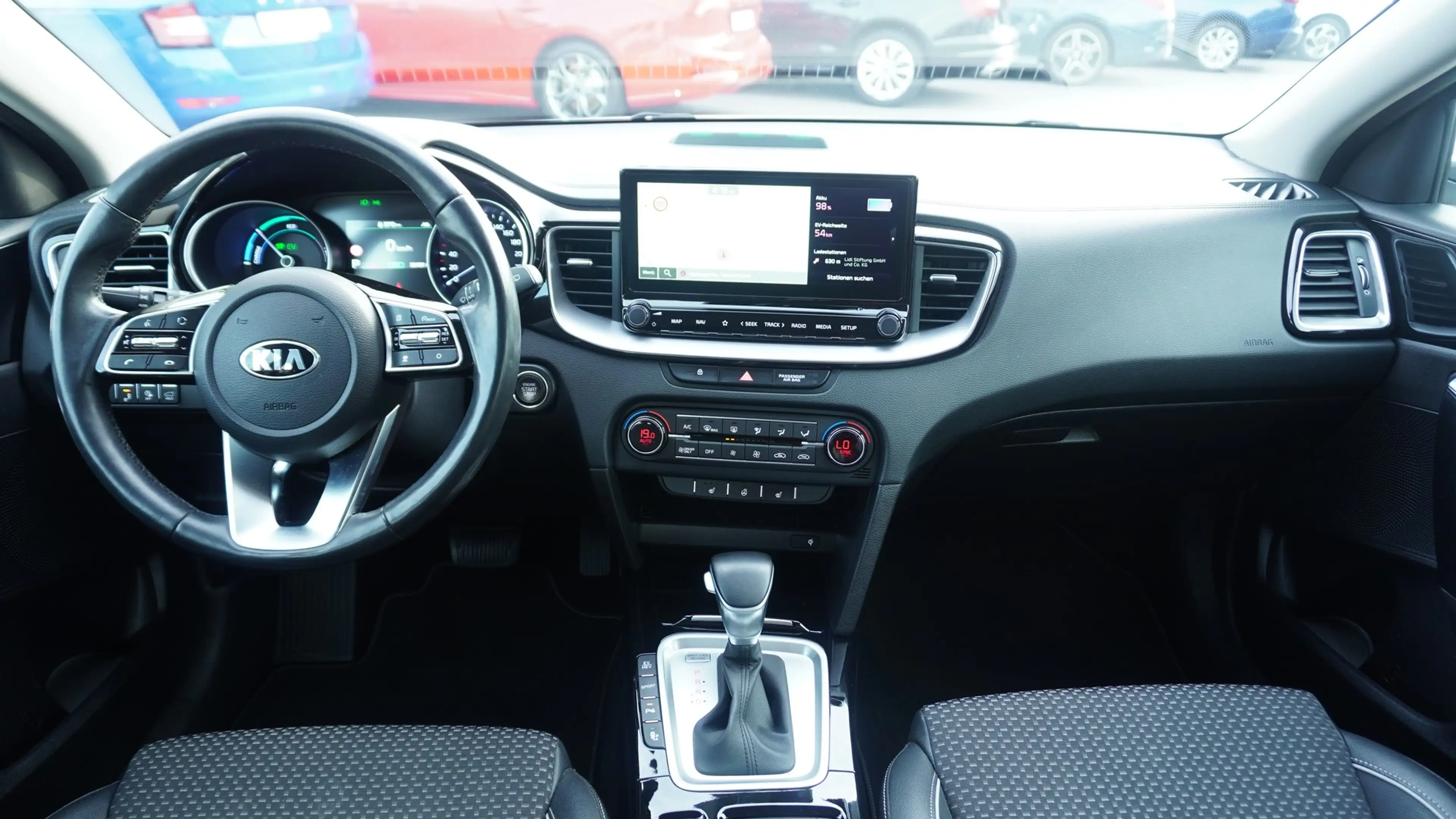 Kia Ceed SW / cee'd SW Ceed SW 1.6 Plug-in Hybrid Spirit ACC AHK Memory — photo 11