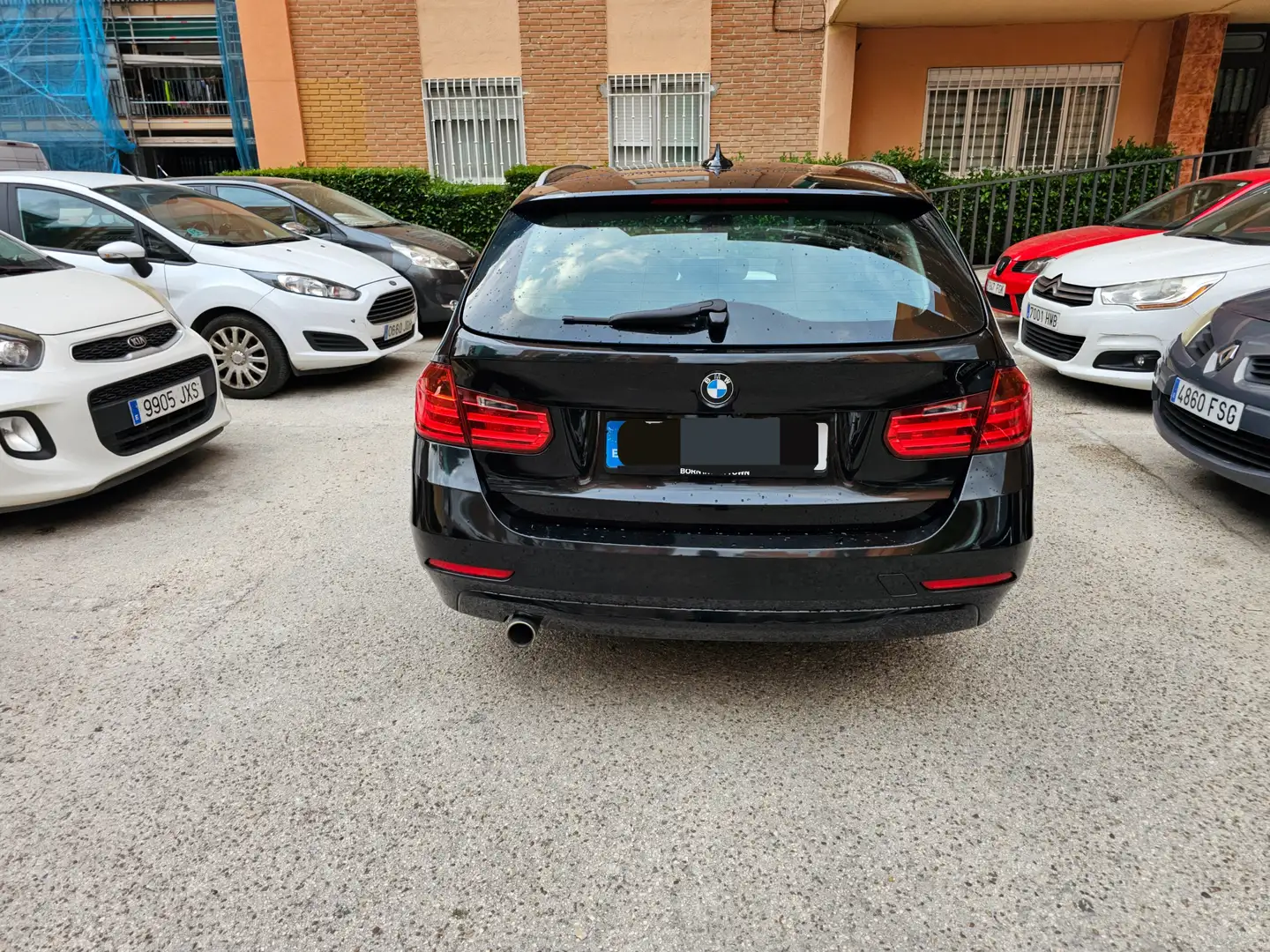 BMW 316 316d Touring Negro - 2