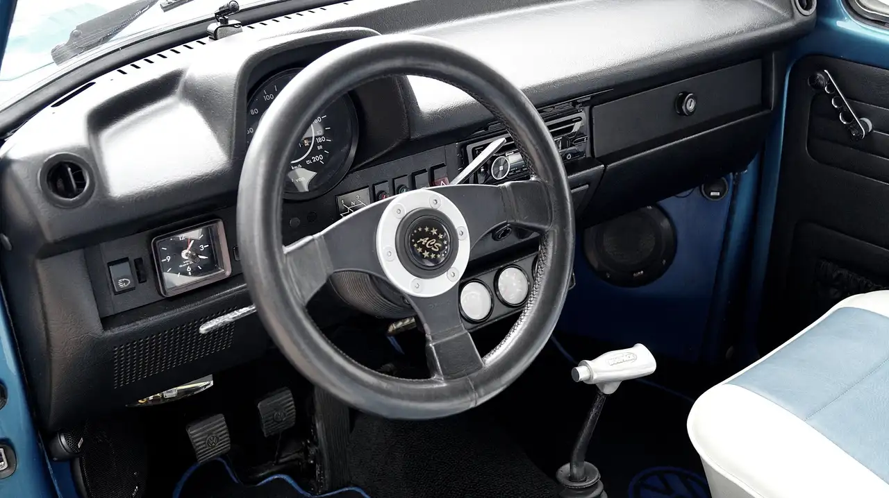 Volkswagen Käfer 1303 -SUPER ZUSTAND+HISTORIE+50 JAHRE JUBILÄUM-, foto 11