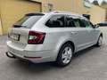 Skoda Octavia Combi 2,0 TDI Ambition DSG - thumbnail 3