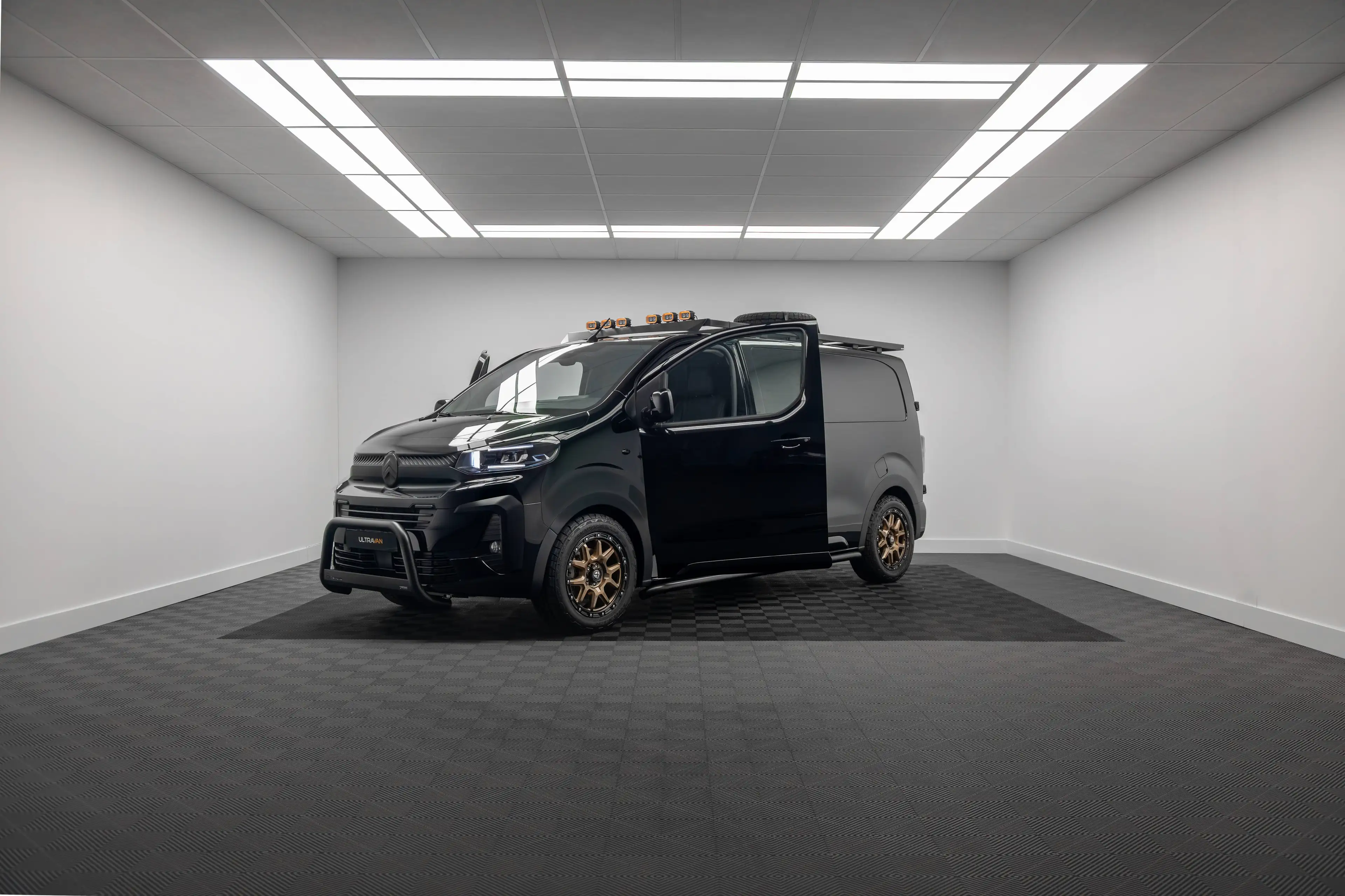 Citroen Jumpy Premium Ultravan || BlueHDi 180 PK || 38.990,00 € Excl. BTW — photo 3