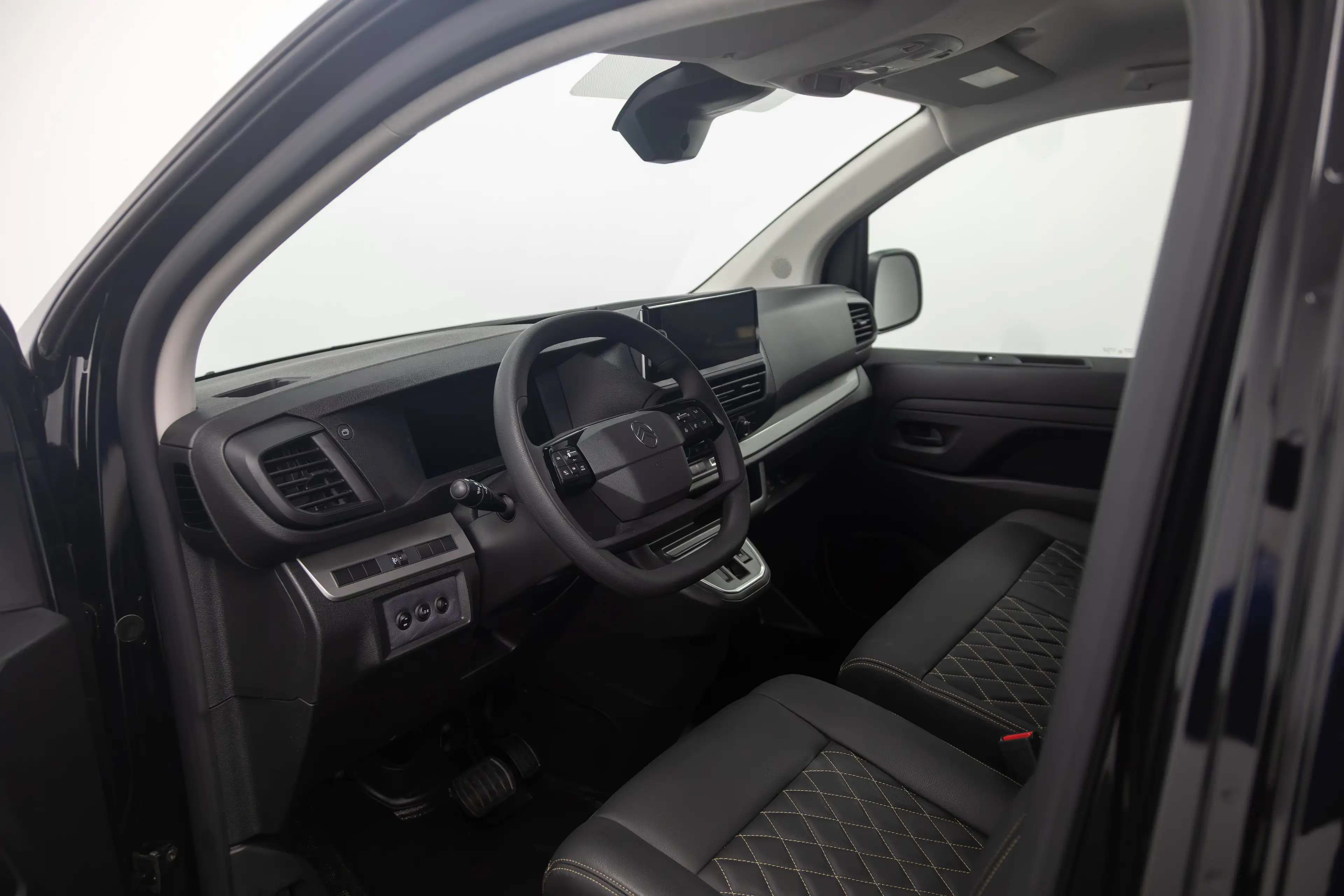 Citroen Jumpy Premium Ultravan || BlueHDi 180 PK || 38.990,00 € Excl. BTW — photo 7