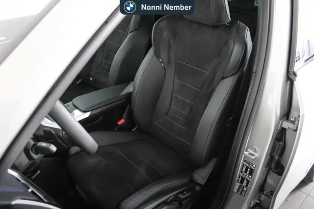 BMW Ix1 view 14