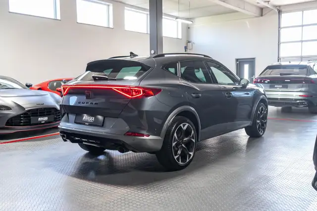 Cupra Formentor view 6
