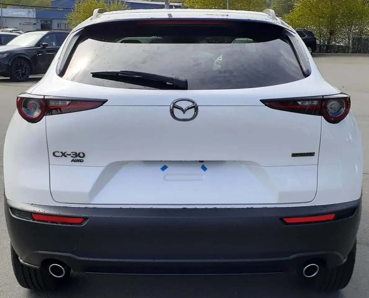 Mazda CX-30 снимка Mazda CX-30
