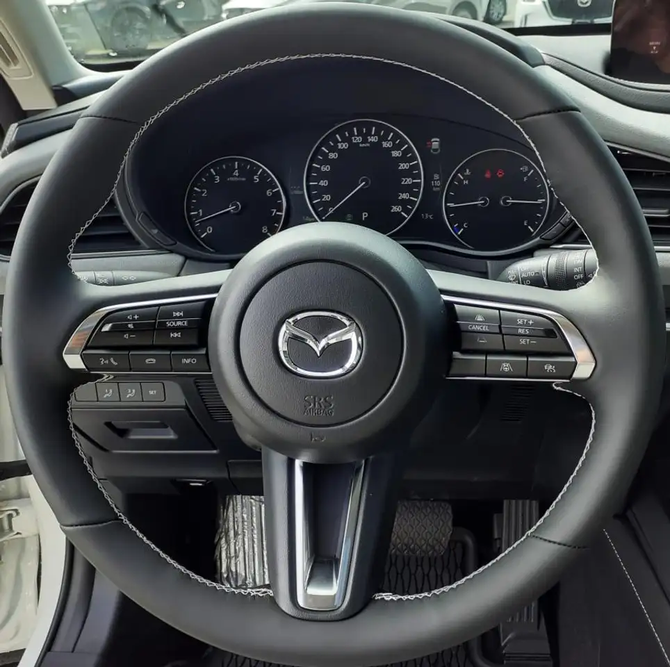 Mazda CX-30 снимка Mazda CX-30