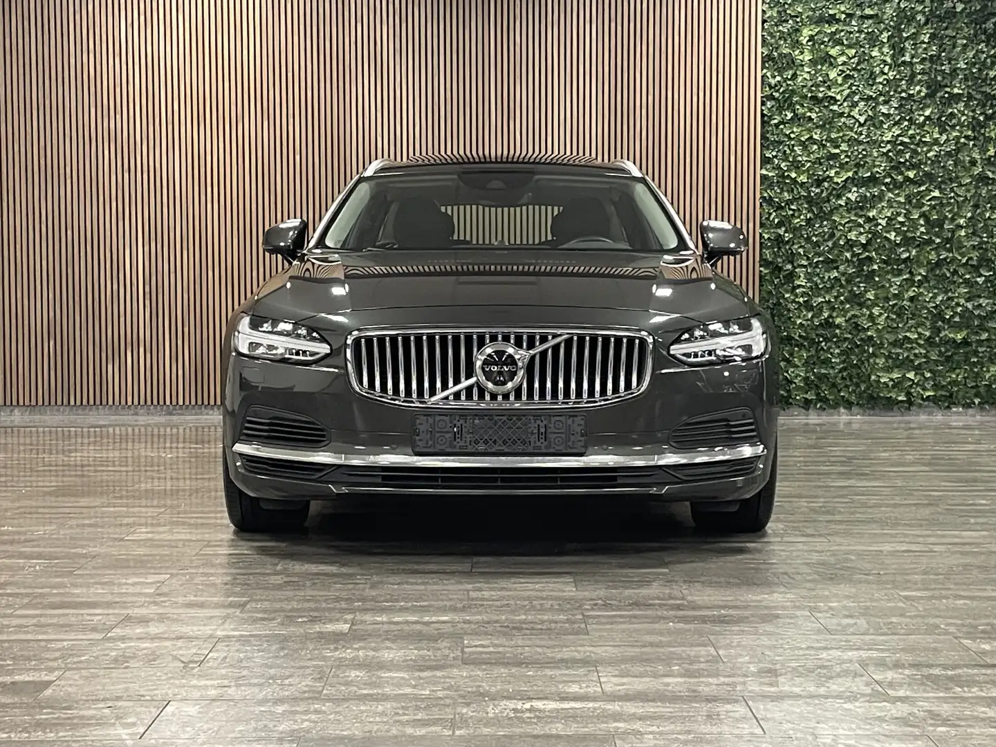 Volvo V90 T6 AWD Recharge Inscription | Luchtvering | Bowers Gris - 2