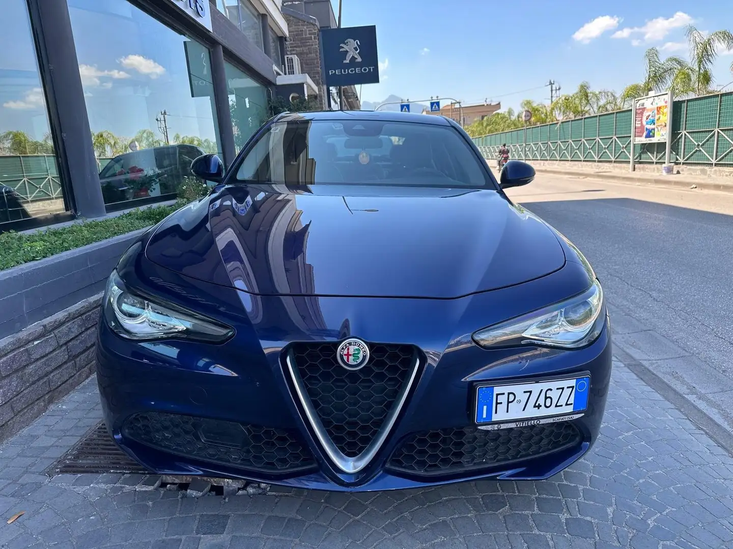 Alfa Romeo Giulia Giulia 2016 2.2 t Business 150cv auto Blu/Azzurro - 2