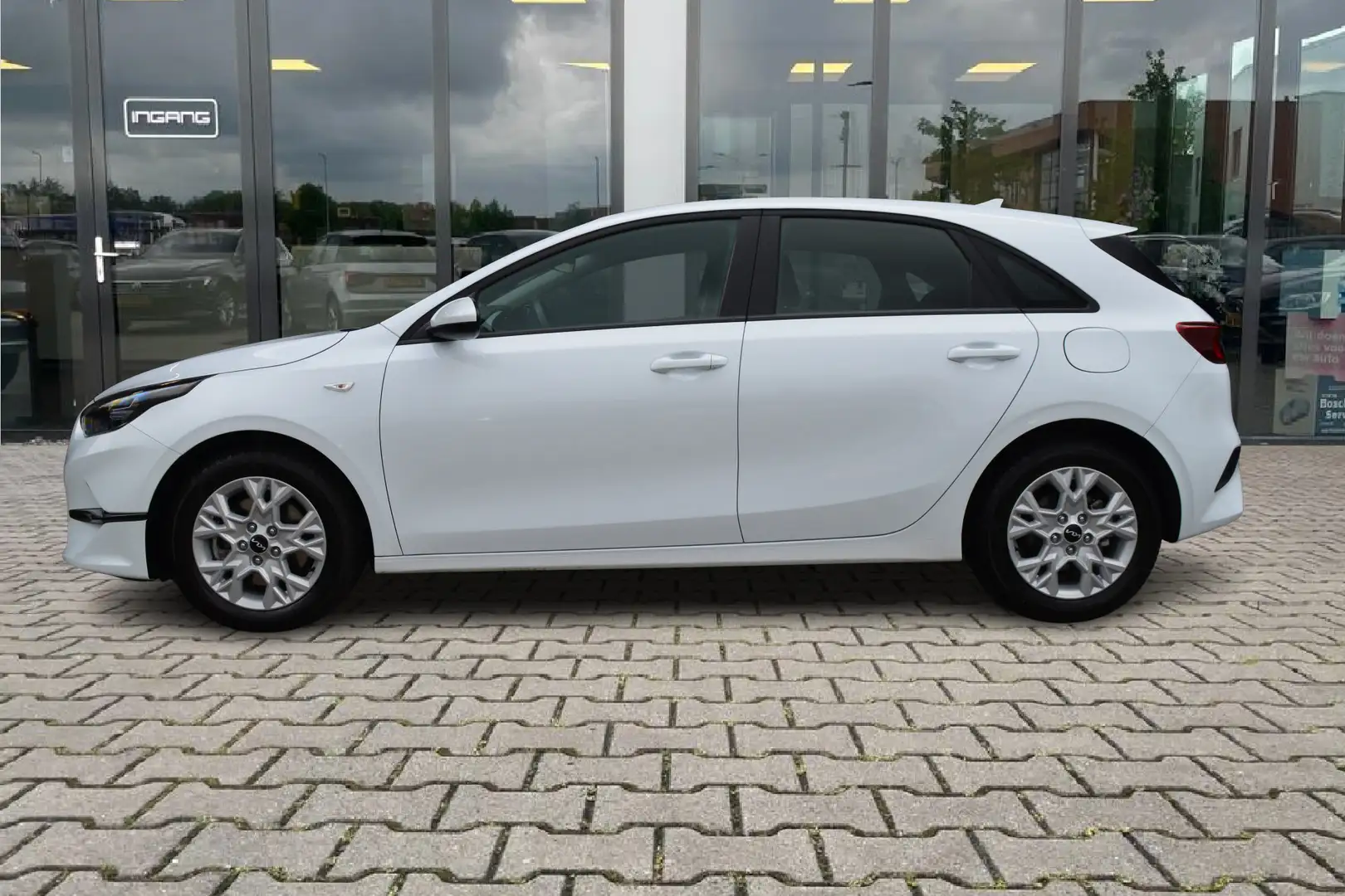 Kia Ceed / cee'd 1.0 T-GDi ComfortLine | ACC | Camera | DAB | Fabri Blanco - 2