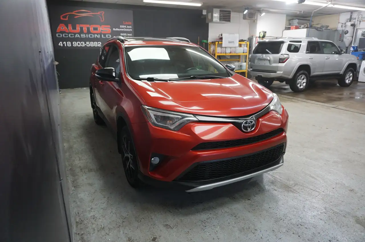 Toyota RAV 4 снимка Toyota RAV 4