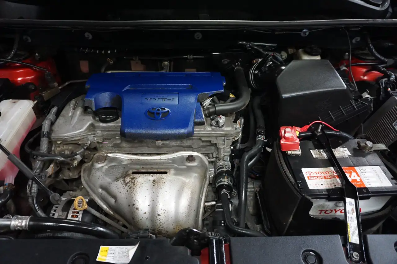 Toyota RAV 4 снимка Toyota RAV 4