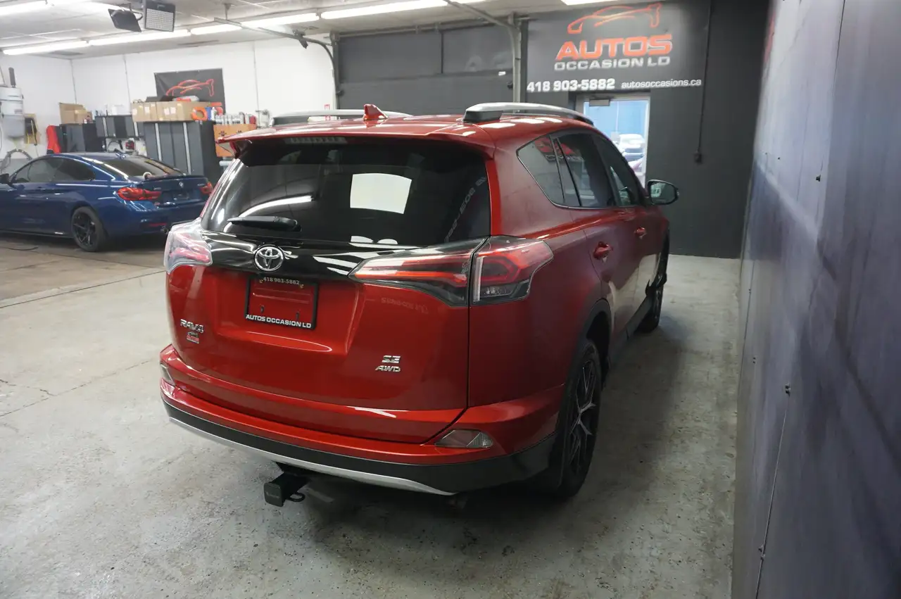 Toyota RAV 4 снимка Toyota RAV 4