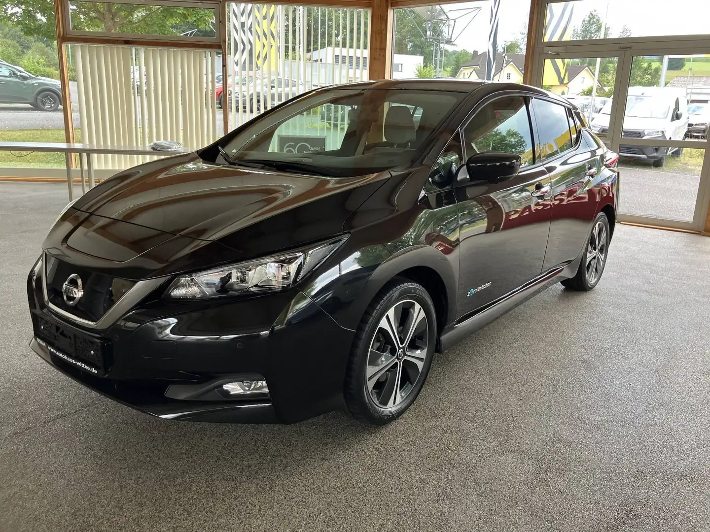 Nissan Leaf Option Tekna 40Kw/h Noir - 1