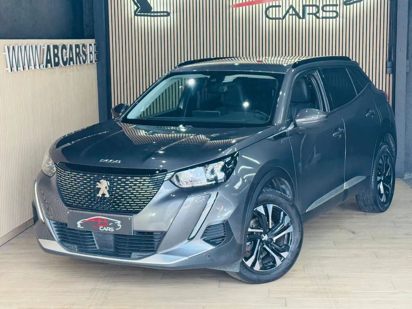 Peugeot 2008 1.5 BlueHDi * GARANTIE 12 MOIS * 1ER PROP * Gris - 2