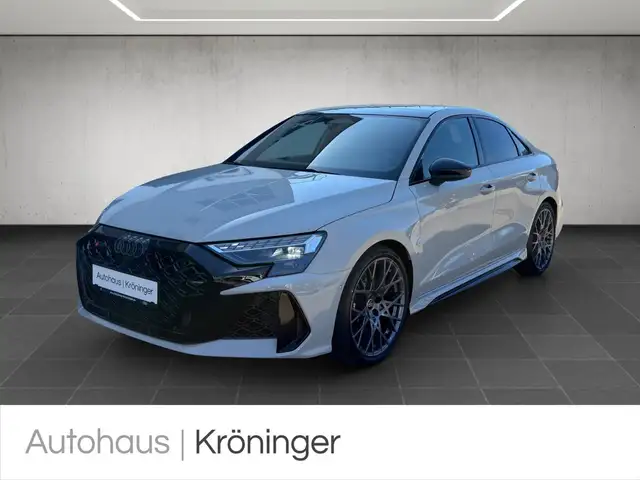 Audi RS3 main image